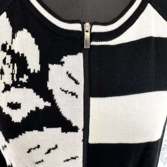 I'cona Black and White Zip Sweater EUC - Medium - Picture 3 of 9